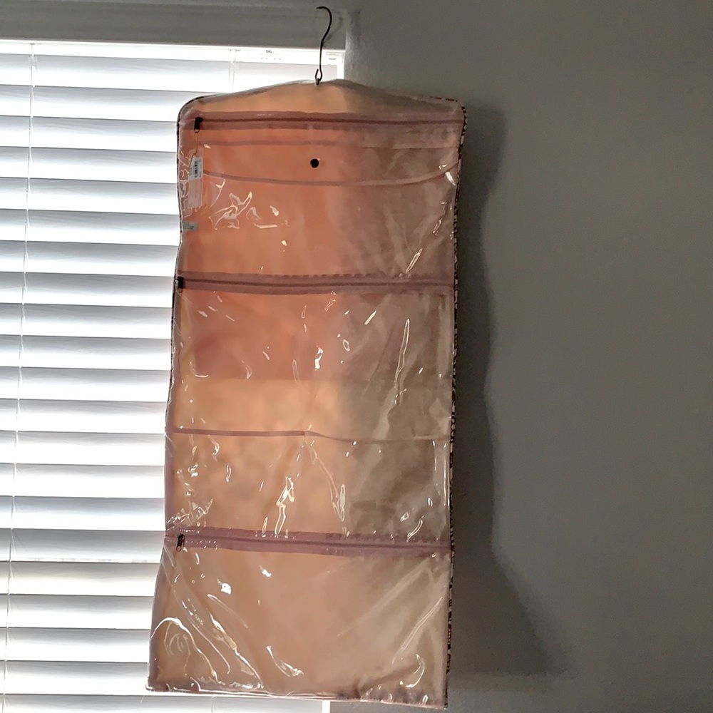 Travel organizer